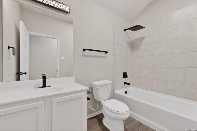 1612 Stone House, New Braunfels, TX 78132