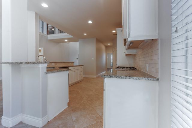 118 N Greatwood Glen Place, Montgomery, TX 77316