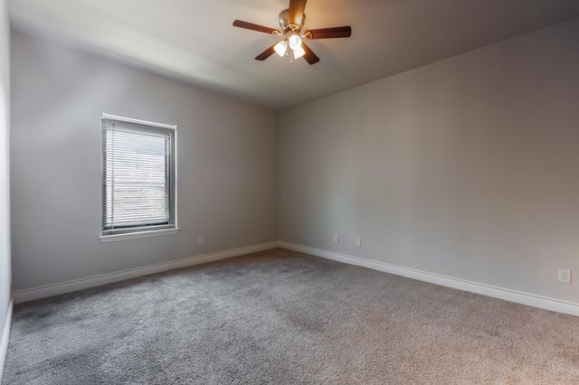 118 N Greatwood Glen Place, Montgomery, TX 77316