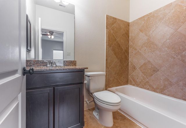 118 N Greatwood Glen Place, Montgomery, TX 77316