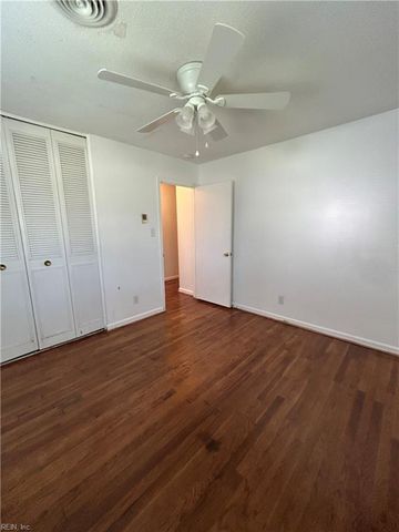 303 Hunts Neck RD, Poquoson, VA 23662