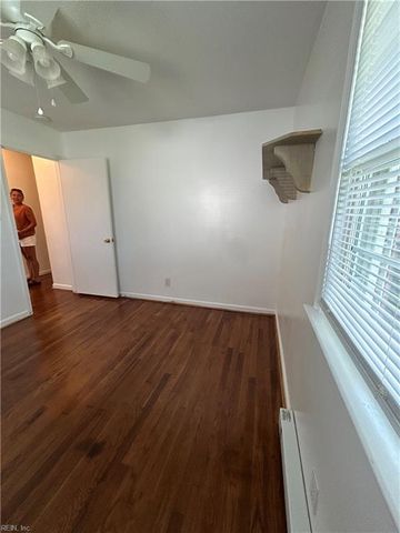 303 Hunts Neck RD, Poquoson, VA 23662