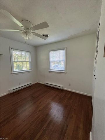 303 Hunts Neck RD, Poquoson, VA 23662