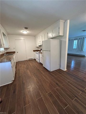 303 Hunts Neck RD, Poquoson, VA 23662
