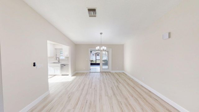 137 Concha Drive, Sebastian, FL 32958