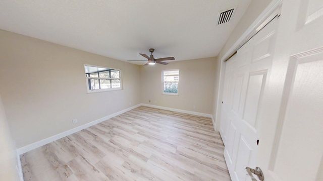 137 Concha Drive, Sebastian, FL 32958