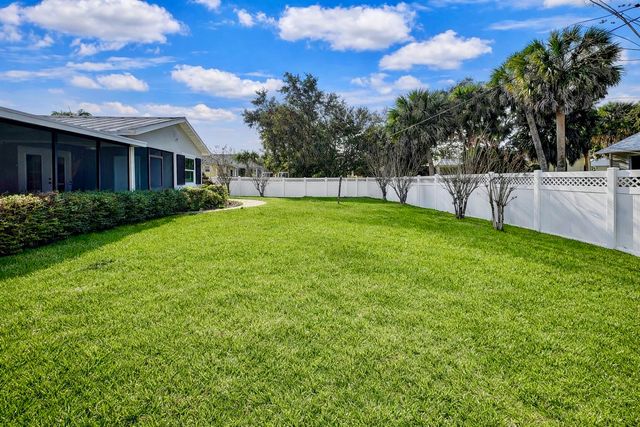 137 Concha Drive, Sebastian, FL 32958