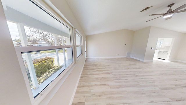 137 Concha Drive, Sebastian, FL 32958