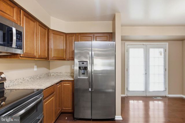 8609 WOODLAND MANOR DR, Laurel, MD 20724