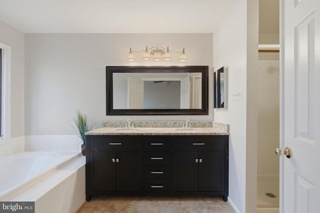 8609 WOODLAND MANOR DR, Laurel, MD 20724