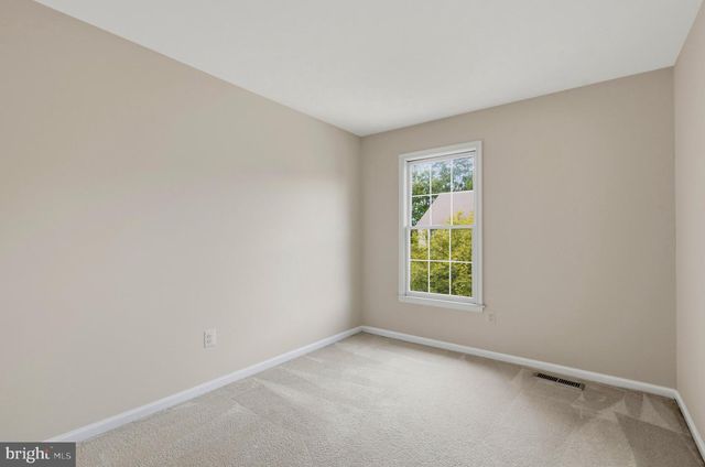 8609 WOODLAND MANOR DR, Laurel, MD 20724