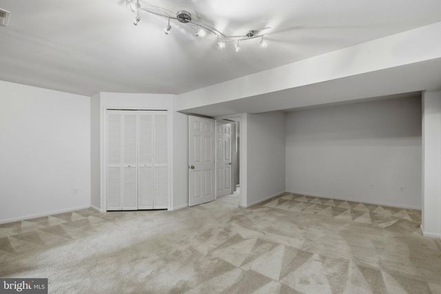 8609 WOODLAND MANOR DR, Laurel, MD 20724