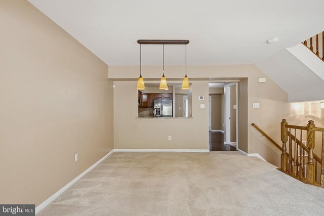 8609 WOODLAND MANOR DR, Laurel, MD 20724