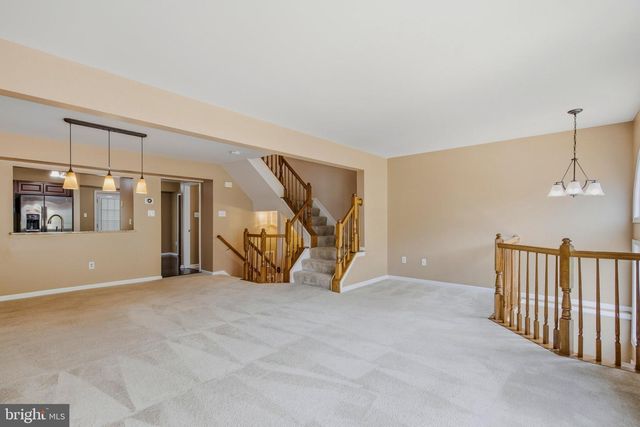 8609 WOODLAND MANOR DR, Laurel, MD 20724