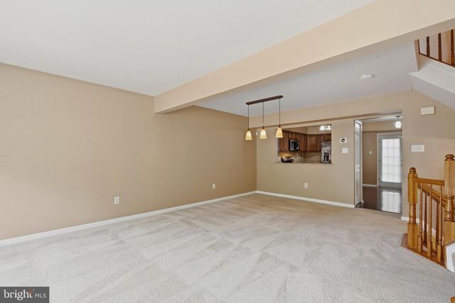 8609 WOODLAND MANOR DR, Laurel, MD 20724