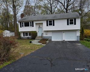 229 Russo Drive, Hamden, CT 06518