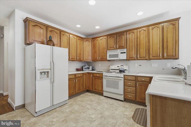 159 SAWGRASS DR, Blue Bell, PA 19422