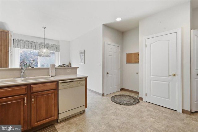 159 SAWGRASS DR, Blue Bell, PA 19422