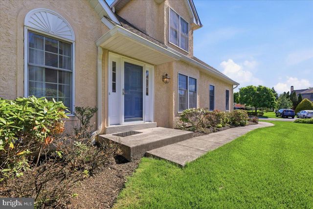 159 SAWGRASS DR, Blue Bell, PA 19422