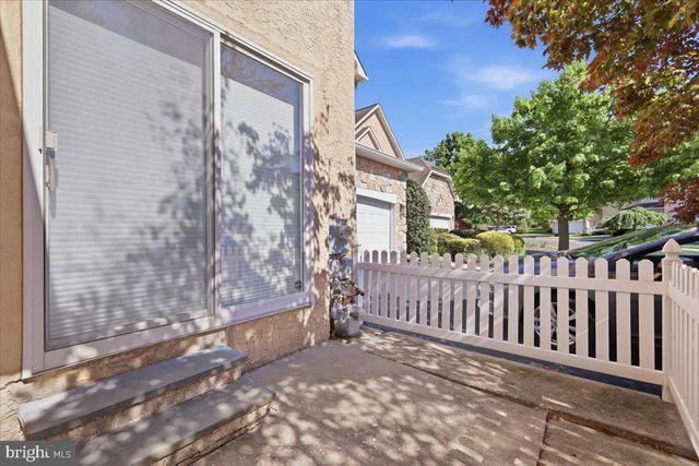 159 SAWGRASS DR, Blue Bell, PA 19422
