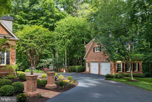 8600 CATHEDRAL FOREST DR, Fairfax Station, VA 22039