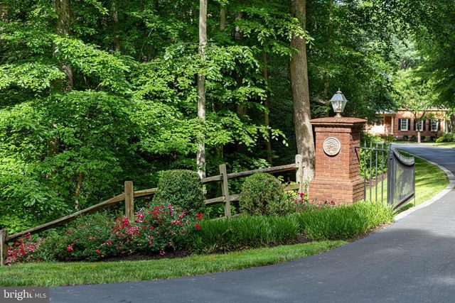 8600 CATHEDRAL FOREST DR, Fairfax Station, VA 22039