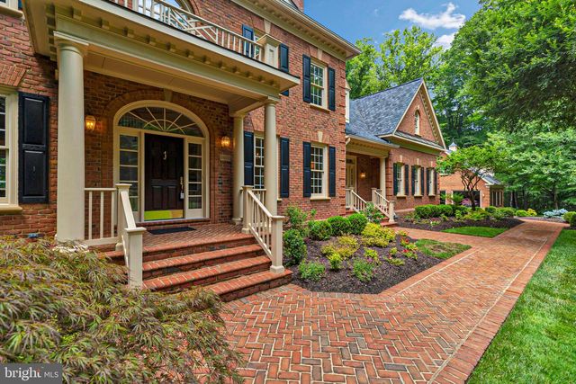 8600 CATHEDRAL FOREST DR, Fairfax Station, VA 22039
