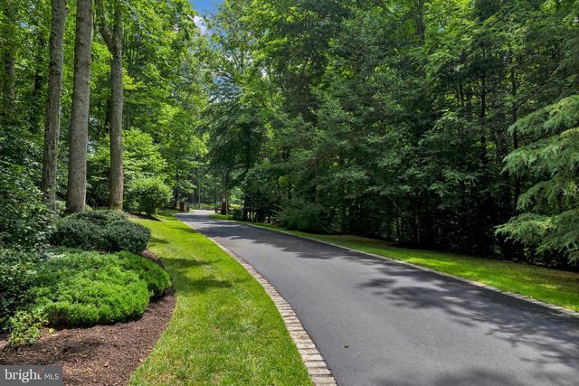 8600 CATHEDRAL FOREST DR, Fairfax Station, VA 22039