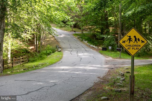8600 CATHEDRAL FOREST DR, Fairfax Station, VA 22039