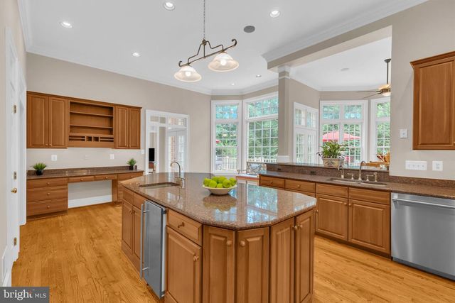 8600 CATHEDRAL FOREST DR, Fairfax Station, VA 22039