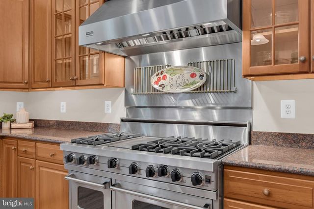 8600 CATHEDRAL FOREST DR, Fairfax Station, VA 22039