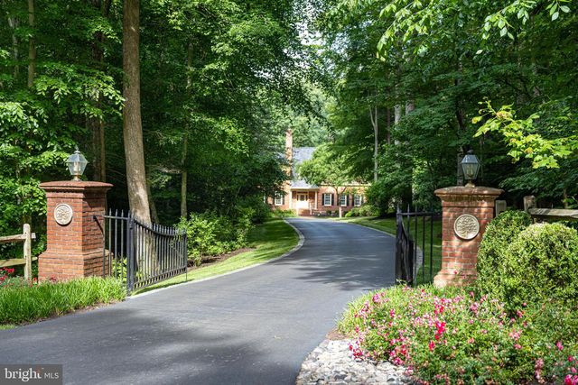 8600 CATHEDRAL FOREST DR, Fairfax Station, VA 22039