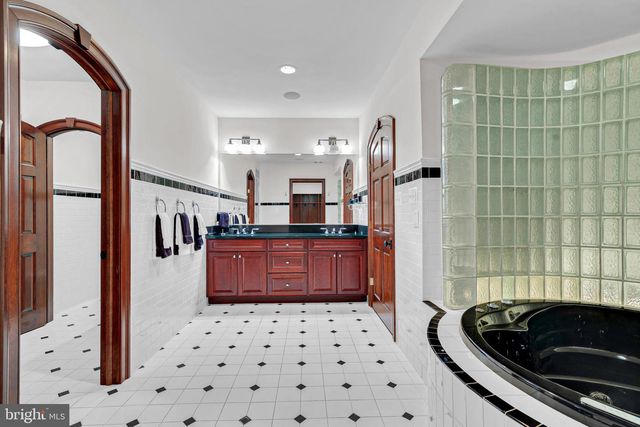 8600 CATHEDRAL FOREST DR, Fairfax Station, VA 22039