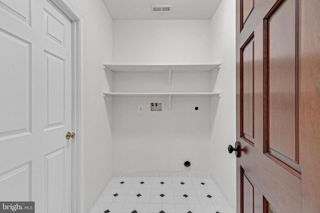 8600 CATHEDRAL FOREST DR, Fairfax Station, VA 22039