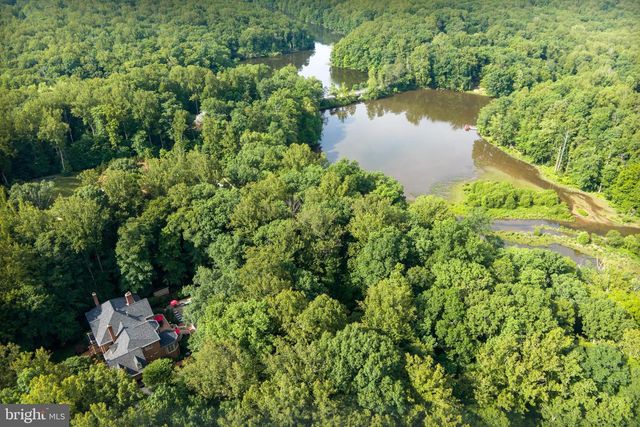 8600 CATHEDRAL FOREST DR, Fairfax Station, VA 22039