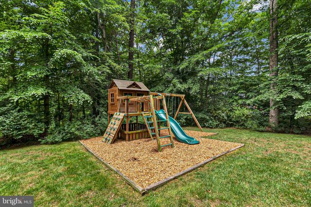 8600 CATHEDRAL FOREST DR, Fairfax Station, VA 22039