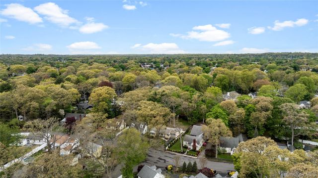 8 Birch Drive, South Huntington, NY 11746
