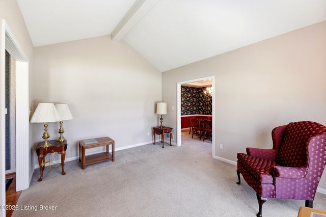 4232 Stilger Cir, Jeffersontown, KY 40299