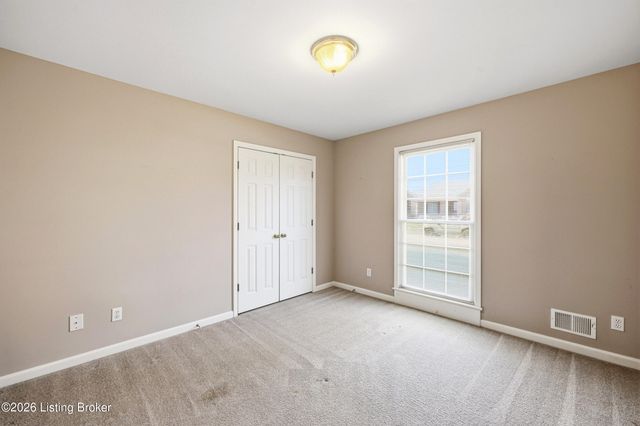 4232 Stilger Cir, Jeffersontown, KY 40299