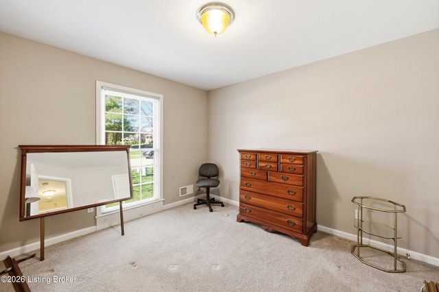 4232 Stilger Cir, Jeffersontown, KY 40299