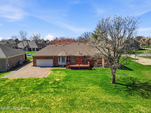 4232 Stilger Cir, Jeffersontown, KY 40299