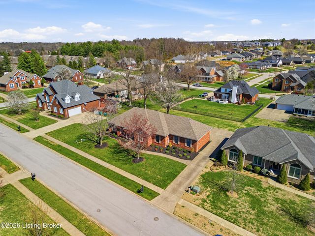 4232 Stilger Cir, Jeffersontown, KY 40299