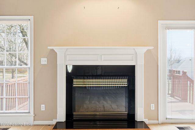 4232 Stilger Cir, Jeffersontown, KY 40299