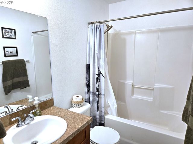 2300 Ne 130TH Ave, Vancouver, WA 98684