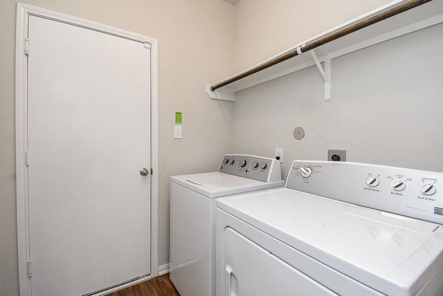 4442 Buentello Drive, Katy, TX 77449