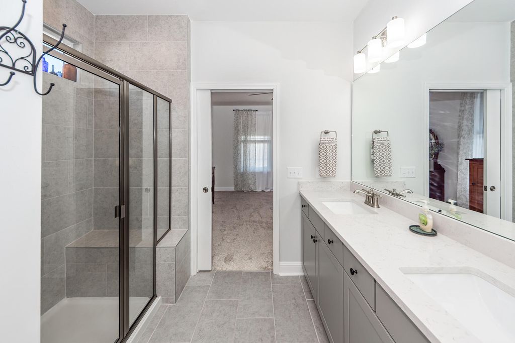 Image 23 of property listing at 350 Dahlia Row Drive, Summerville, SC 29486