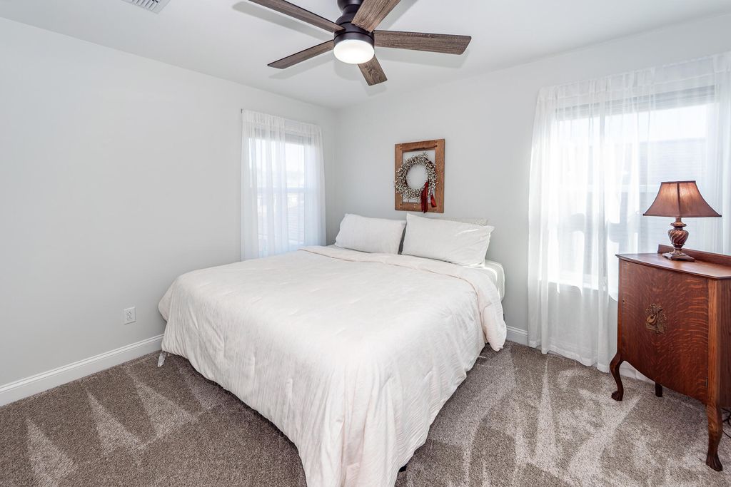 Image 38 of property listing at 350 Dahlia Row Drive, Summerville, SC 29486