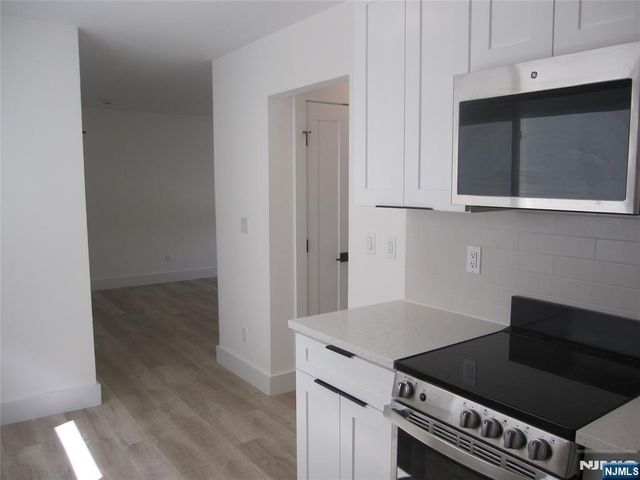 119 1st Street 2A, Hackensack, NJ 07601
