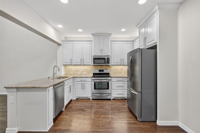 4221 Blackjack Oak Drive, Mckinney, TX 75070