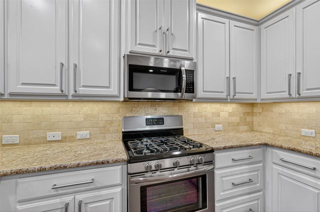 4221 Blackjack Oak Drive, Mckinney, TX 75070